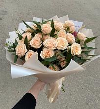 Букет Кремовые розы Латте в Дылыме