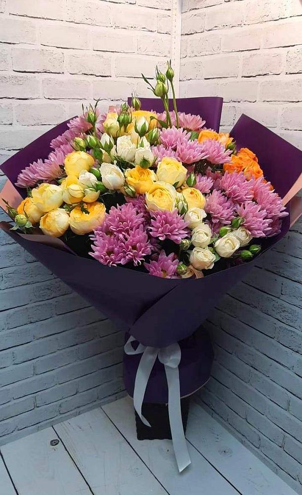 Букет цветов из: Хризантемы и Розы в Дылыме