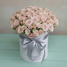 Цветочная композиция из Розы в шляпной коробке в Дылыме