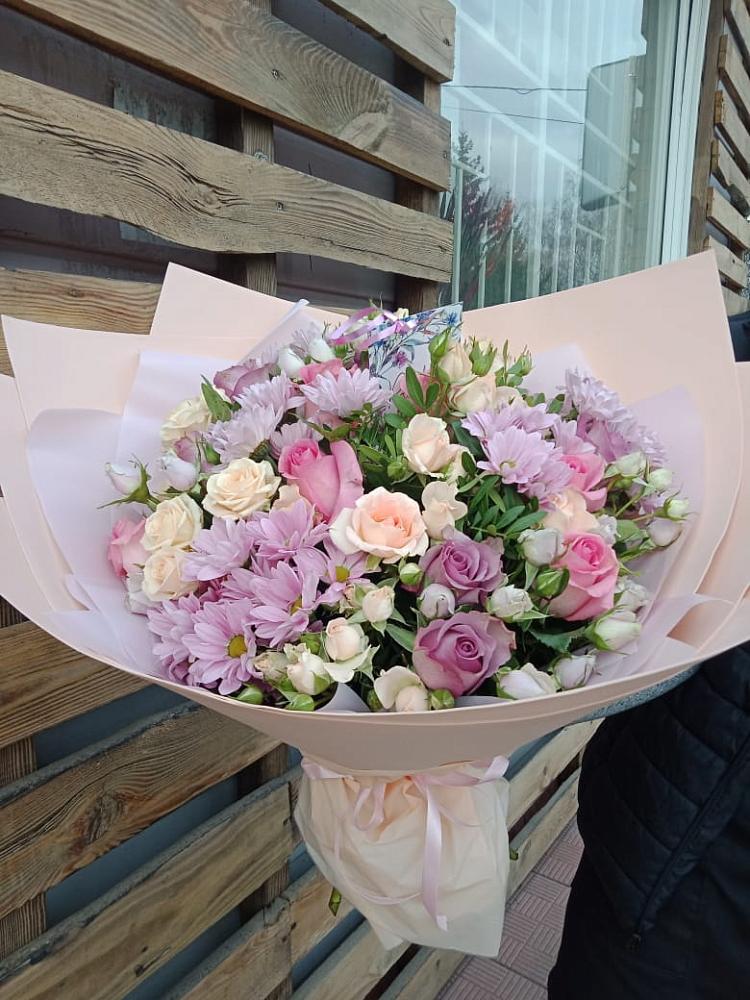 Букет цветов из: Розы и Хризантемы в Дылыме