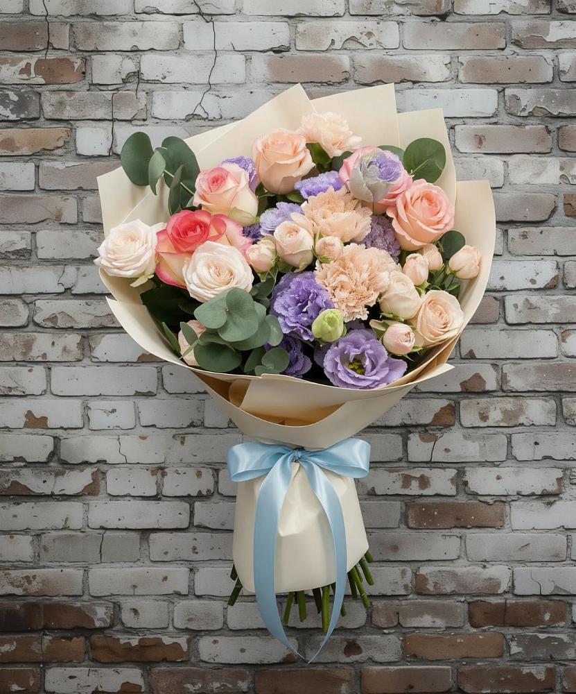 Букет цветов из: Розы, Лизиантусы и Гвоздики в Дылыме