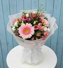 Букет цветов из:  Герберы, Альстромерии и Лизиантусы в Дылыме