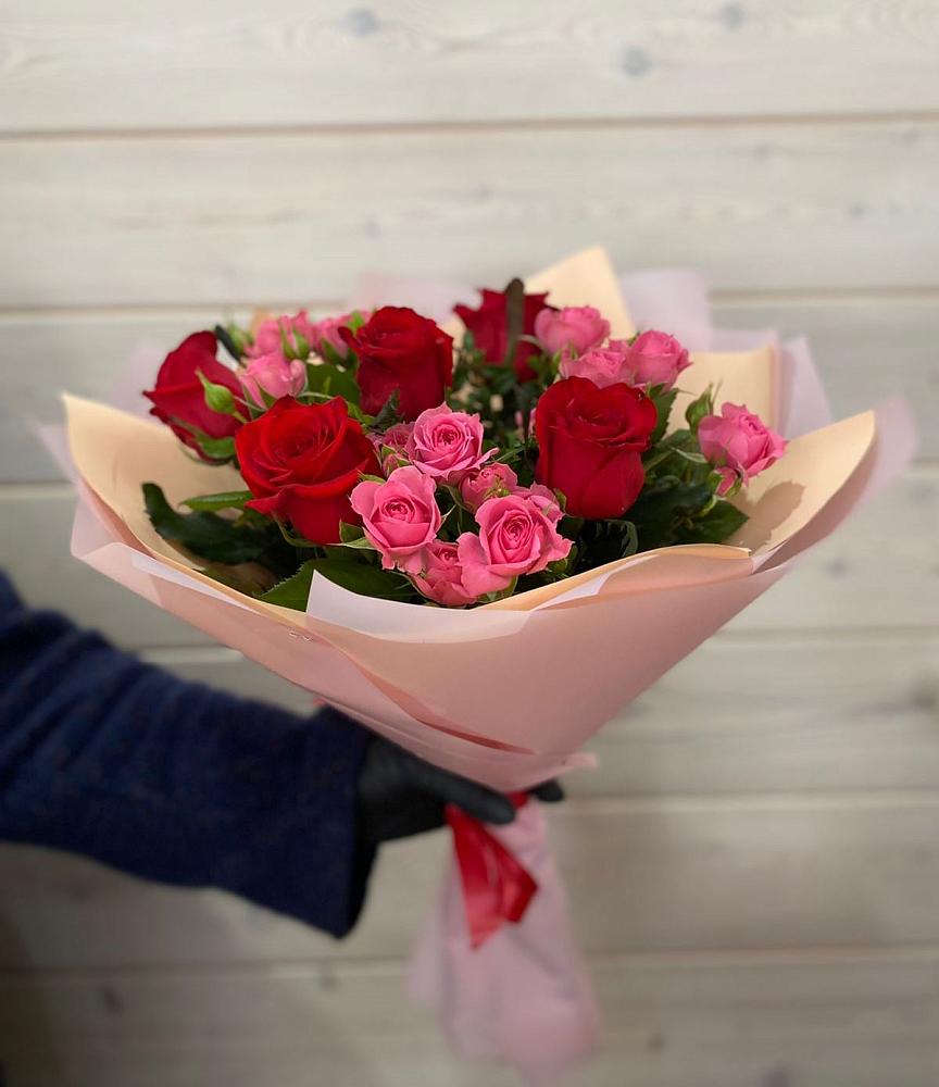 Букет цветов из: Розы в Дылыме