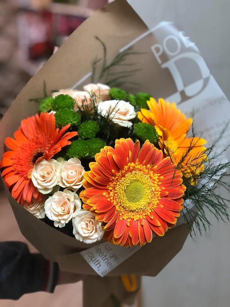 Букет цветов из: Герберы, Хризантемы и Розы в Дылыме